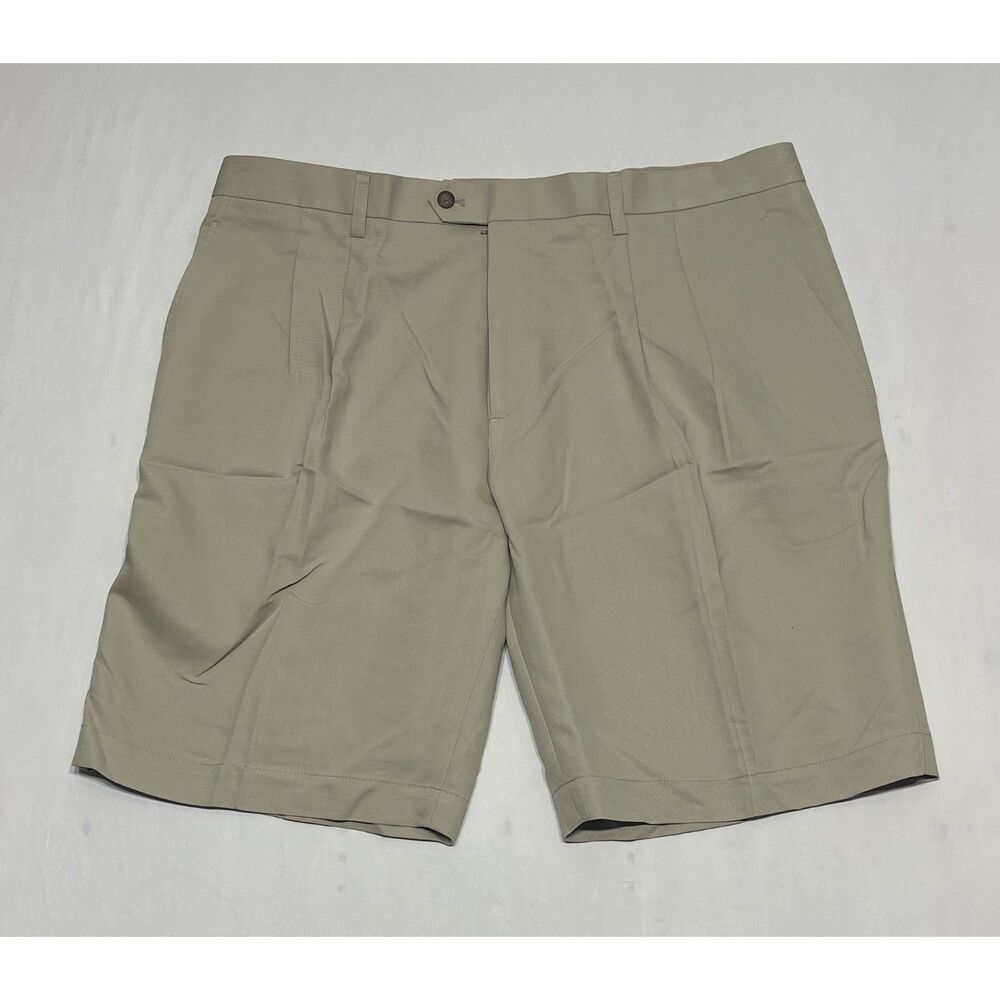 Cutter & Buck  Dress  Shorts - Size 40